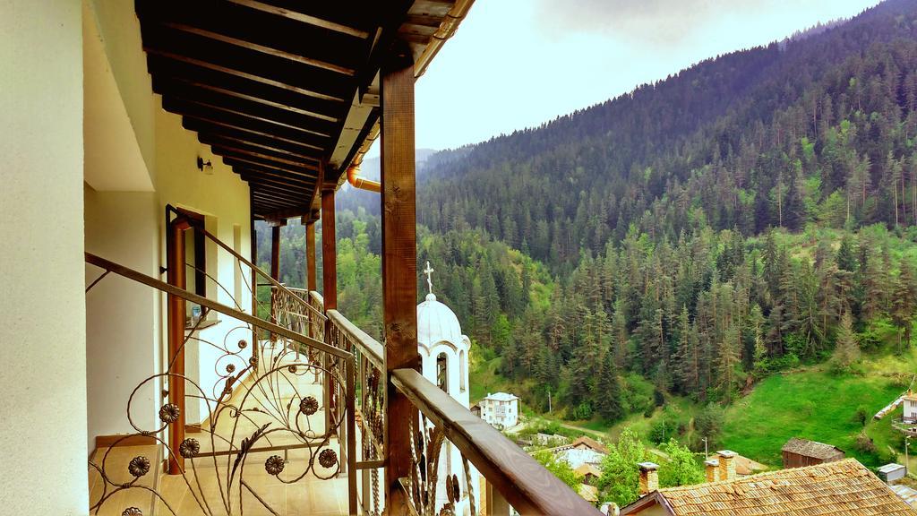 Family Hotel Valchanovata Kashta Fotinovo Buitenkant foto