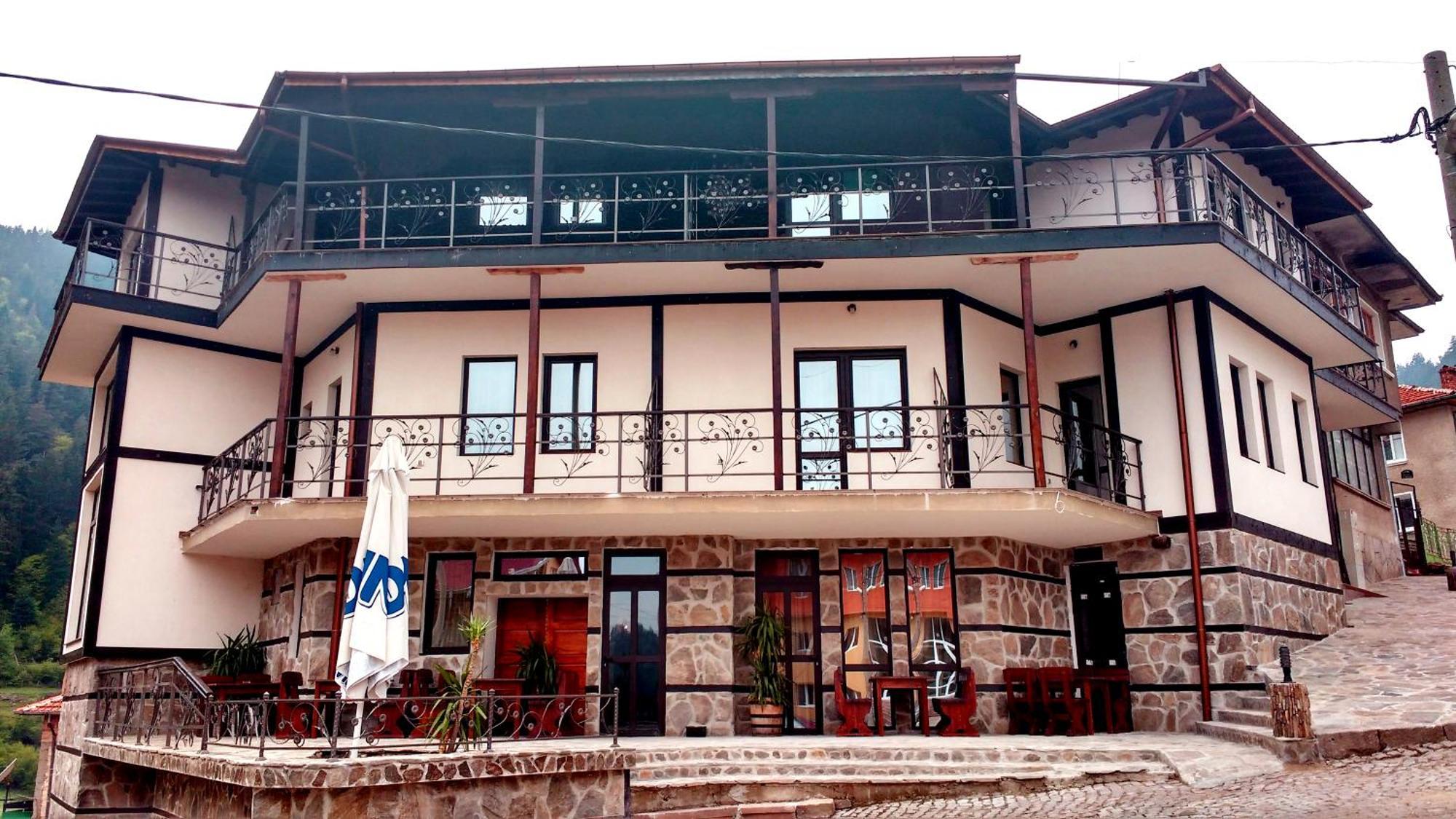 Family Hotel Valchanovata Kashta Fotinovo Buitenkant foto