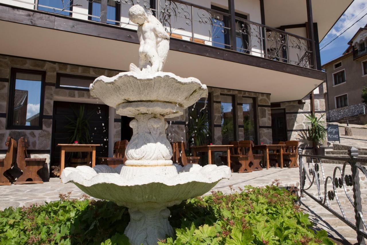 Family Hotel Valchanovata Kashta Fotinovo Buitenkant foto